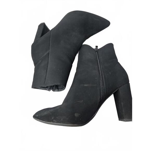 Black Women's Ankle Boots with Block Heel - Picture 6 of 7